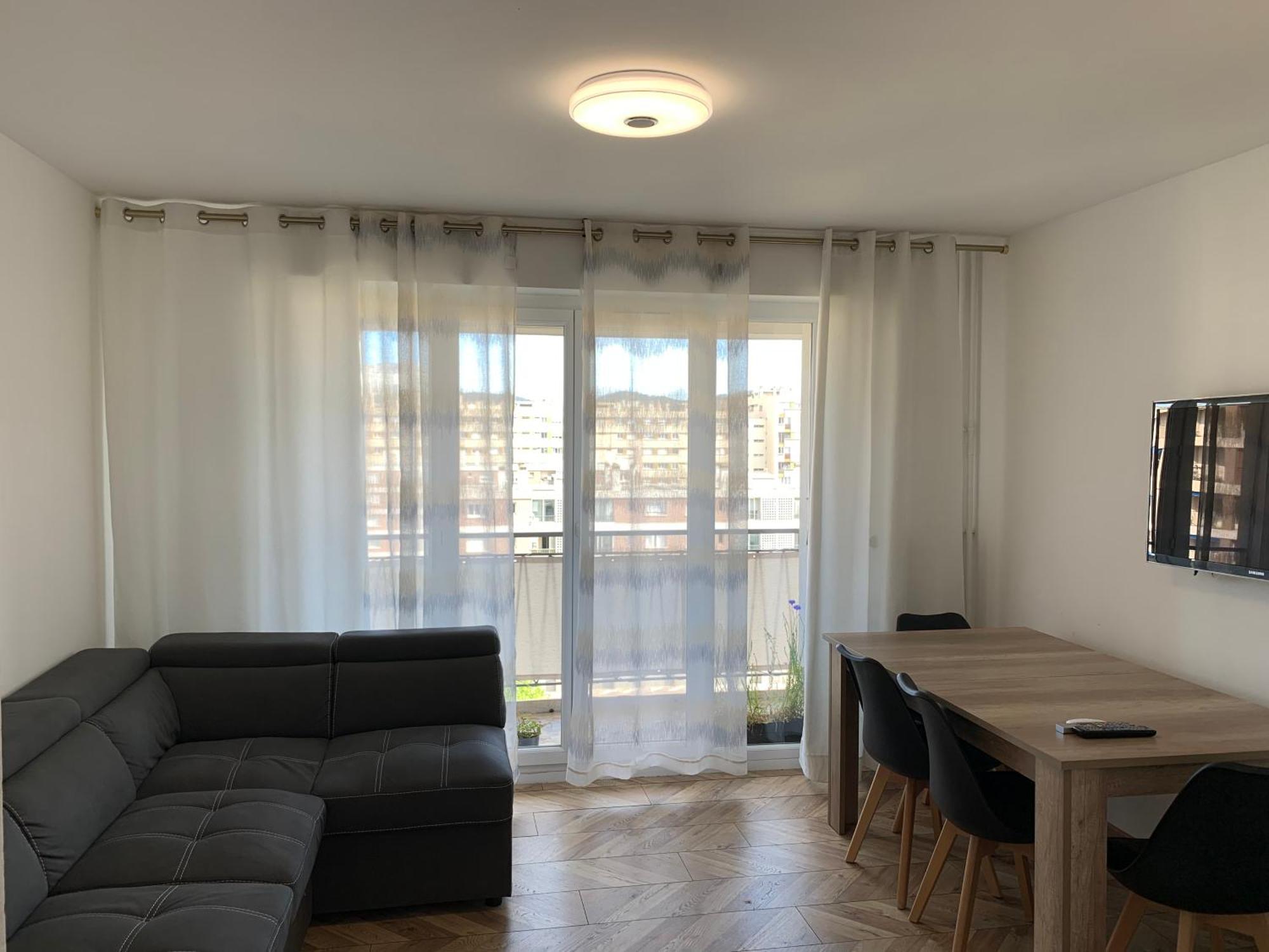 Apartment St Velodrome 3 Parking 8 Couchages Neuf